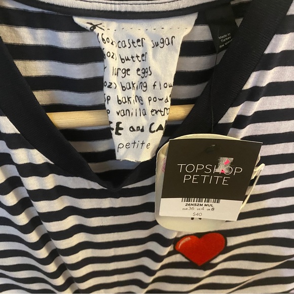 Topshop Embroidered Heart Striped Tee NWT Size 4 - Picture 3 of 4